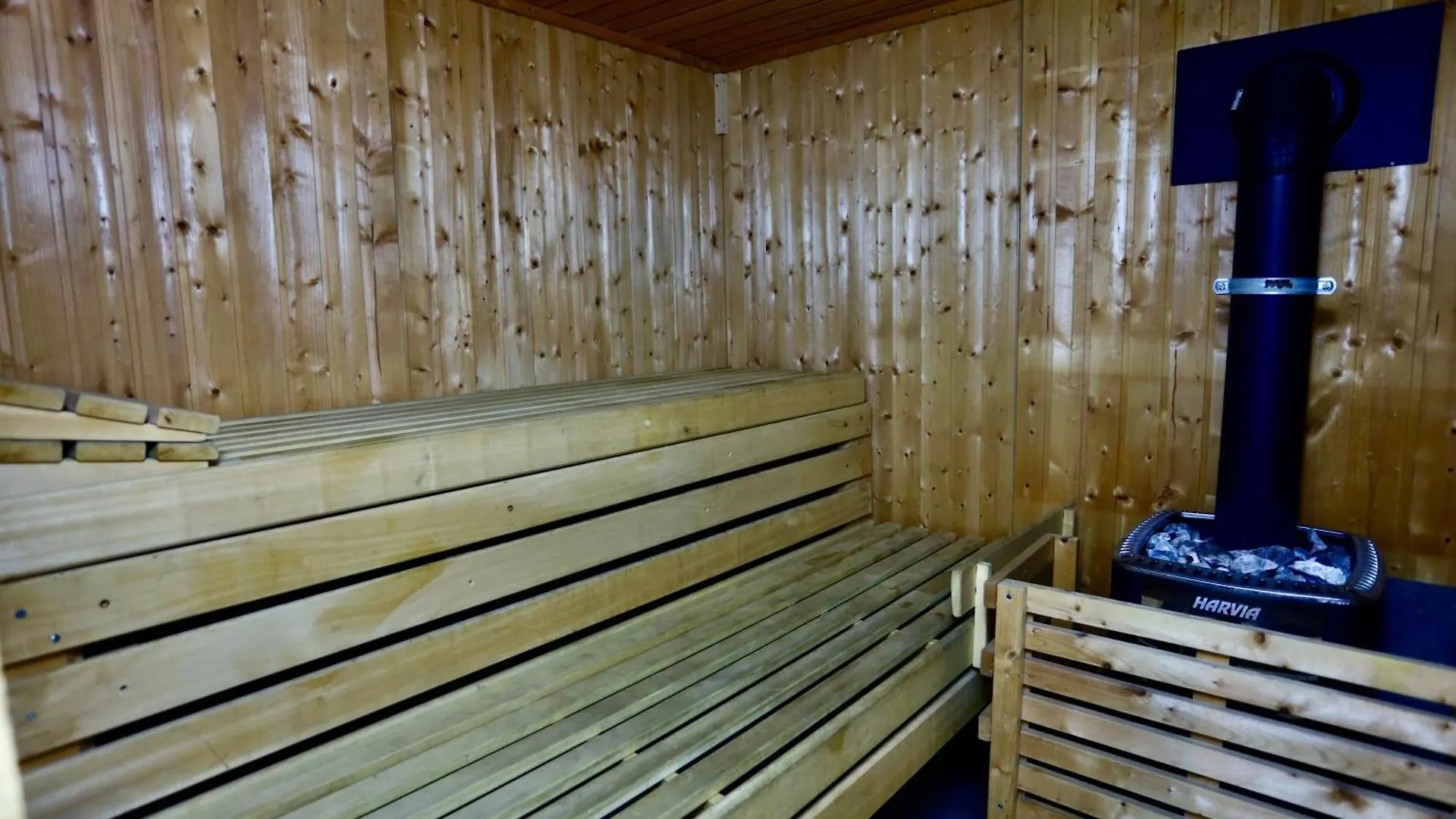 Le Laou Bed & Breakfast Mimet 0*,