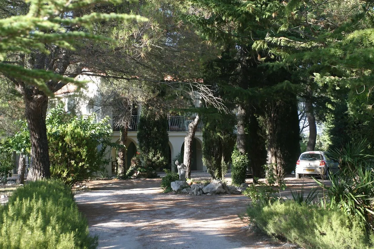 Le Laou Bed & Breakfast Mimet